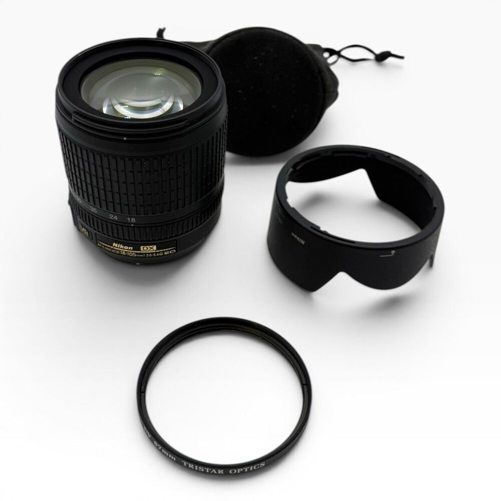 Nikon AF-S DX NIKKOR 18-105mm f/3.5-5.6G ED VR Filter, Hood, Pouch NO Caps